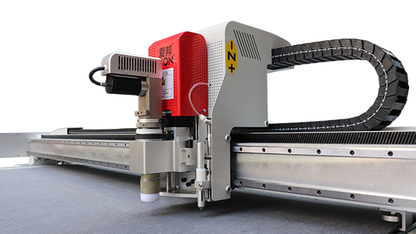 1613小型自動(dòng)送料