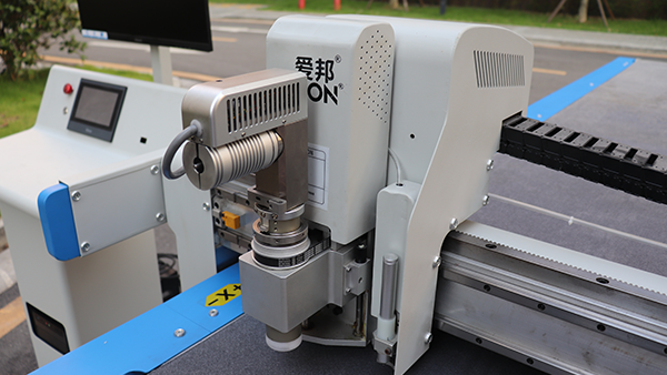 鞋墊裁剪機(jī)